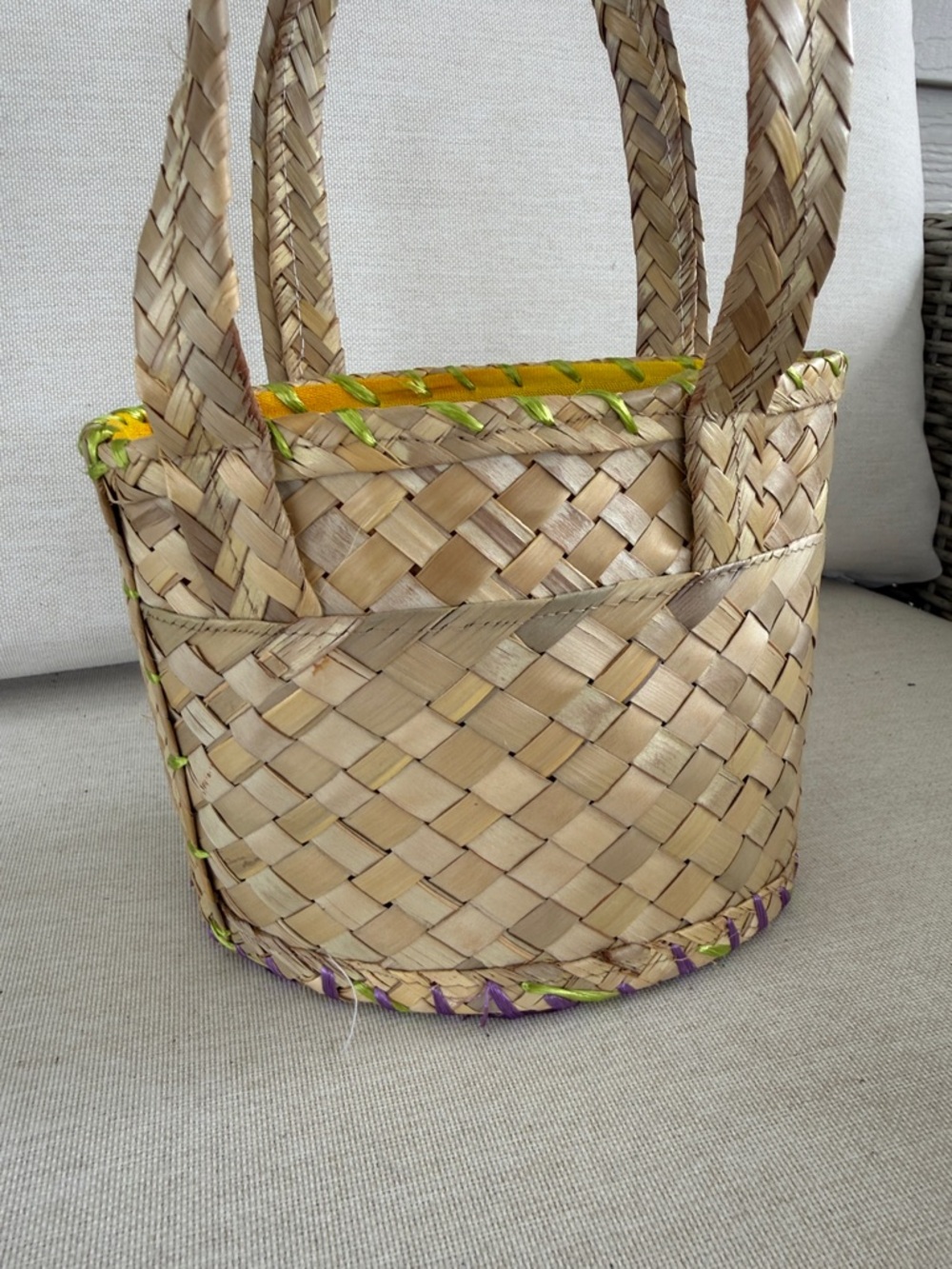 Hello Kitty Bahamas Small Straw Tote Bag - Picture 3 of 8